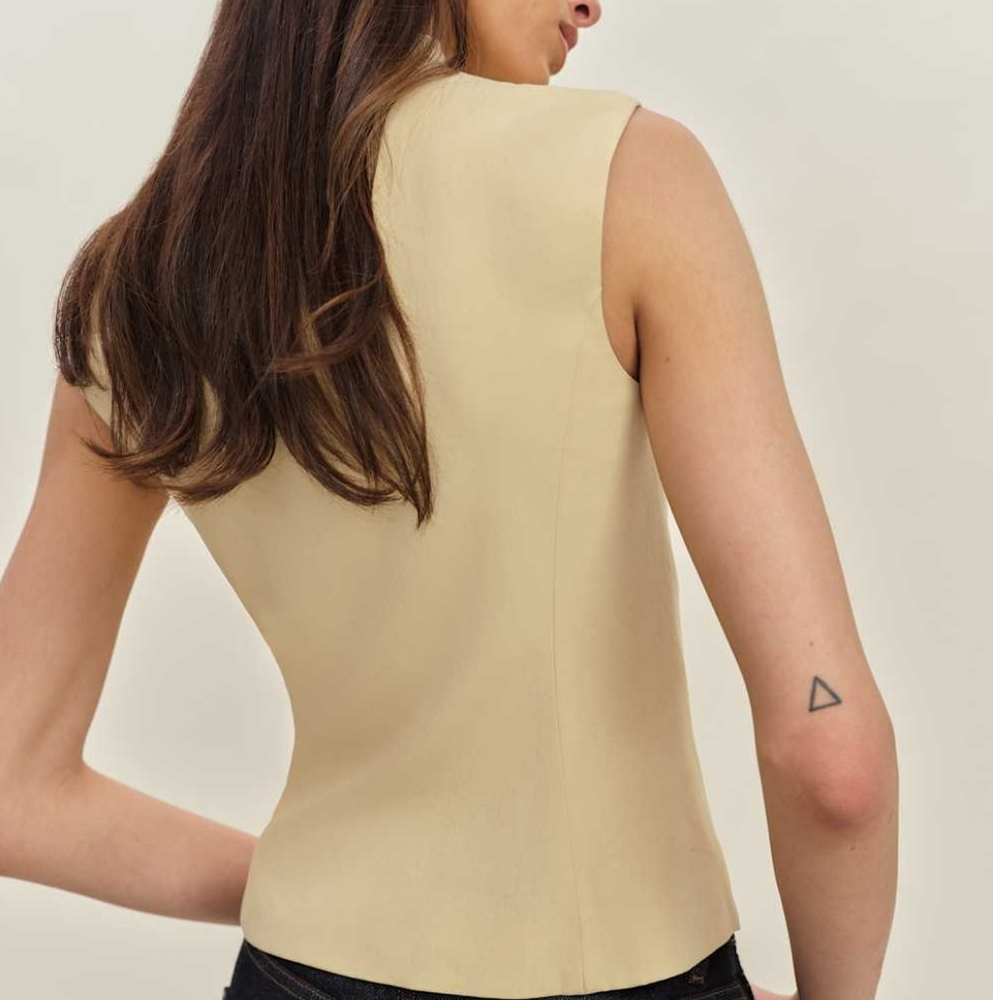 Reformation Lottie Vest View 3